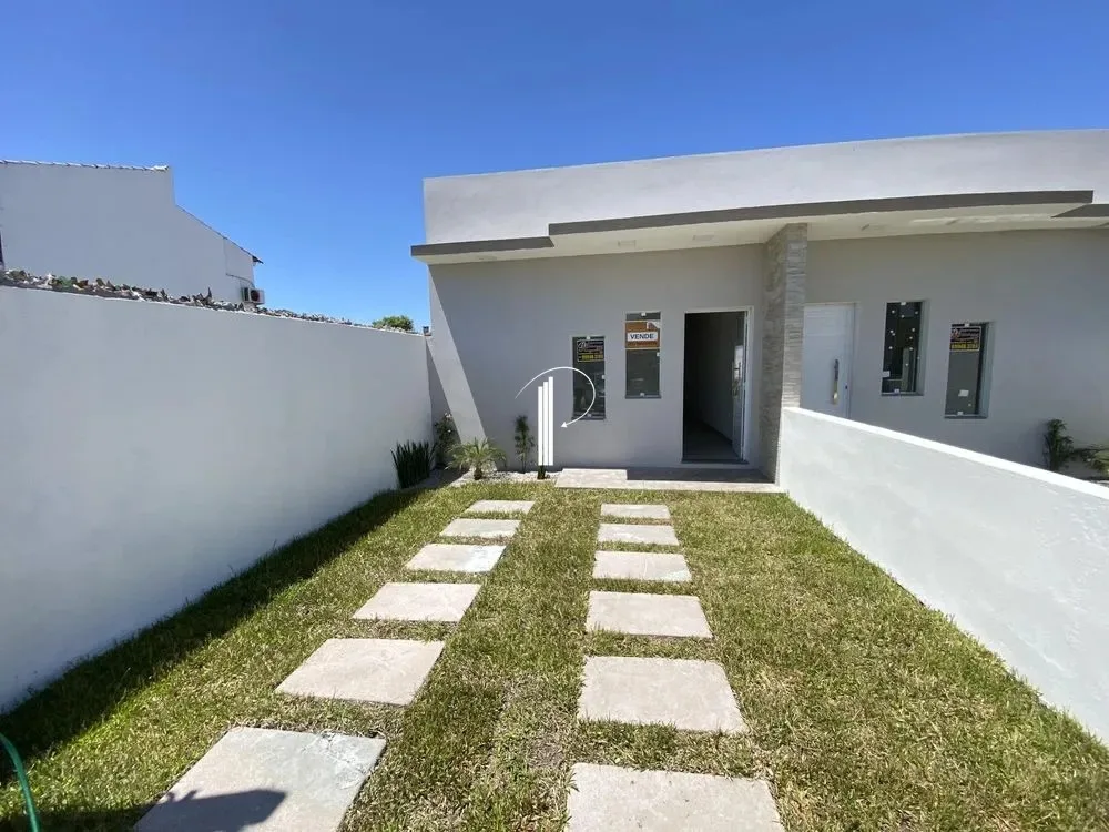 Casa À venda pronta para morar no Cassino-rs